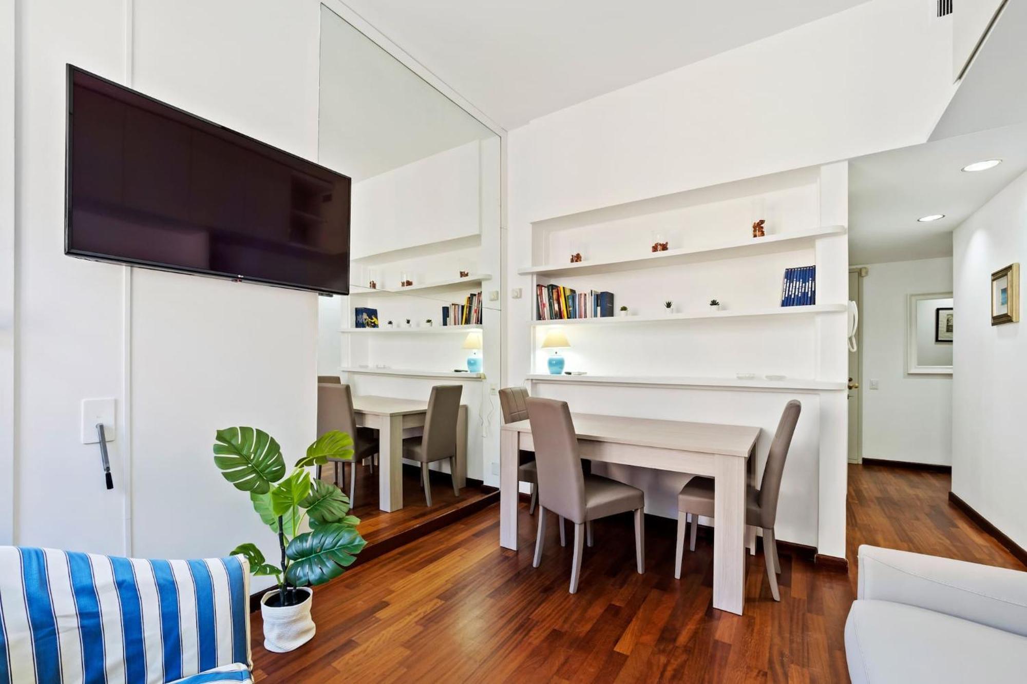 Lovely Apartments In The Hearth Of Brera By Rentopolis Milán Exteriér fotografie